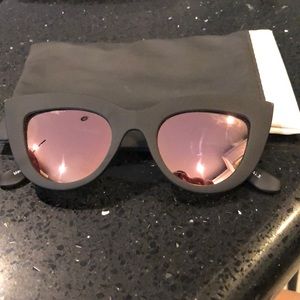 QUAY Sunglasses